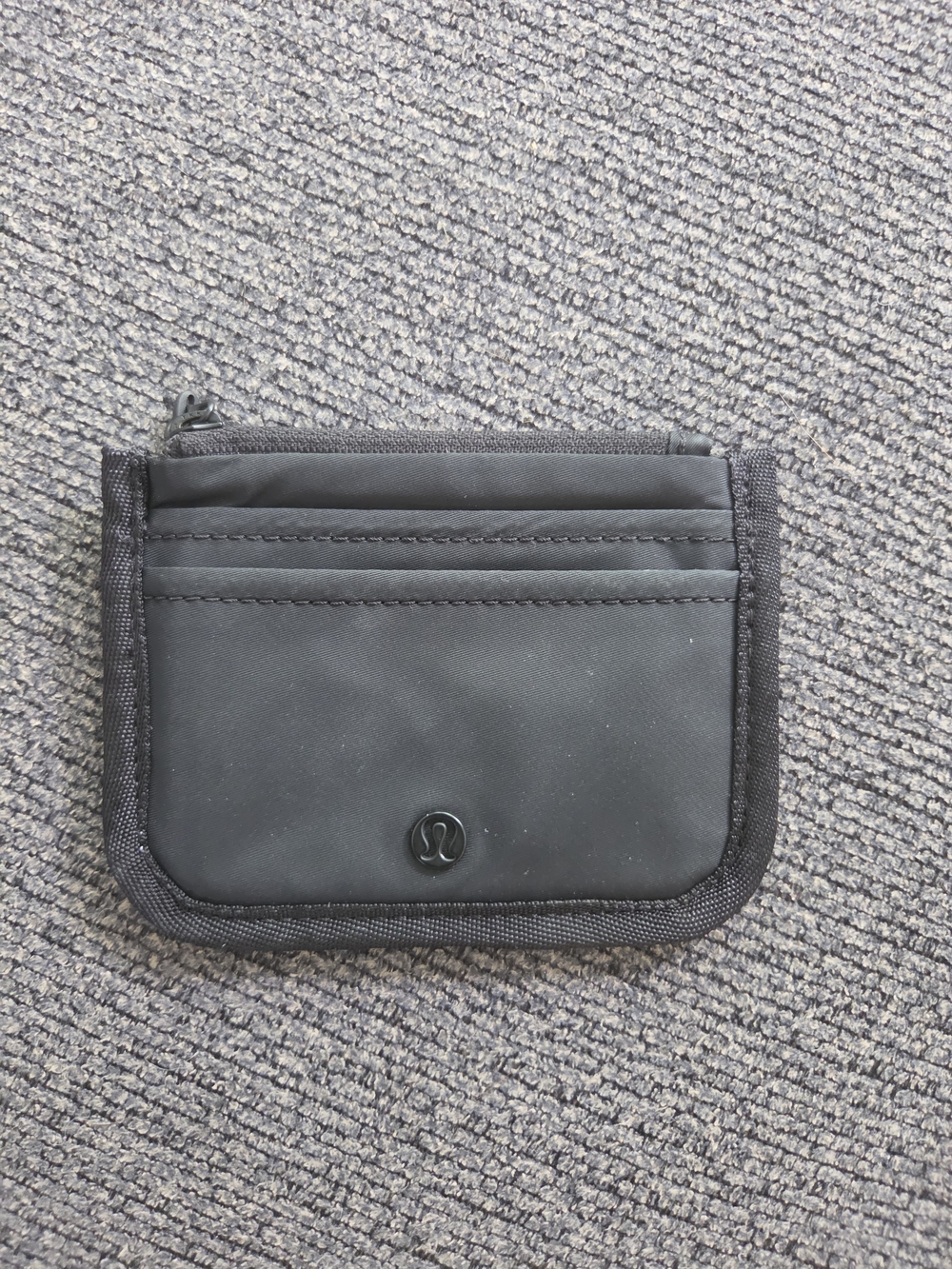 lululemon athletica Black Small Zip Card Wallet